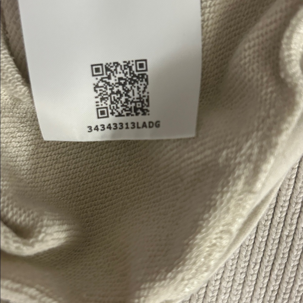 Moncler Cream and Gold Knit Sweater - Picture 6 of 11